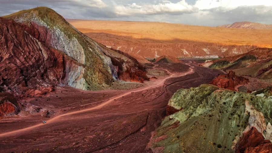 5 Fantastic Tours in the Atacama Desert in 3 Days - Day 1 Valle de la Luna at sunset: Tres Marías, Amphitheater, and Licarantay