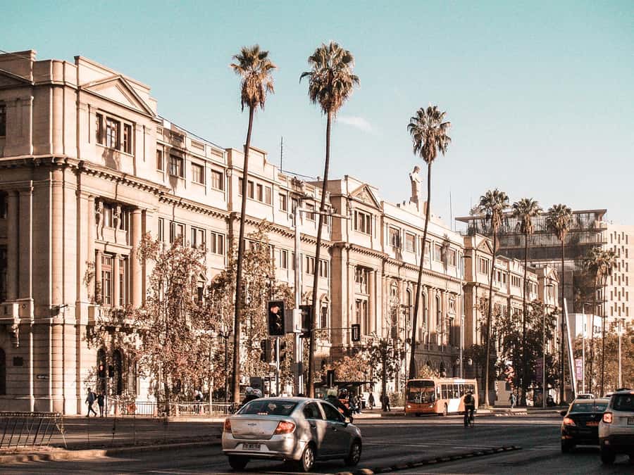 An Architect's Tour of Downtown Santiago - Barrio Lastarria and Universidad Católica de Chile: Campus Energy Meets City Design