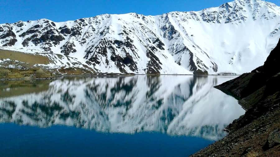 Andes Day Lagoon: Embalse El Yeso Tour from Santiago - How the Cajón del Maipo drive shapes your day
