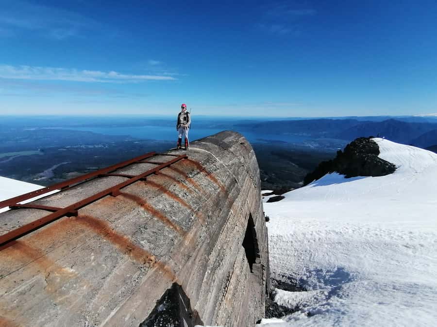 Ascent to Villarrica volcano 2,847masl, from Pucón - Safety briefing and gear: why this feels controlled