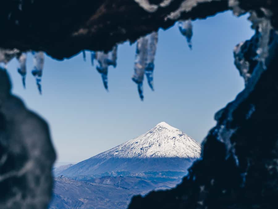 Ascent to Villarrica volcano 2,847masl, from Pucón - Getting from Pucón to the volcano base (6:00 am to start of hiking)
