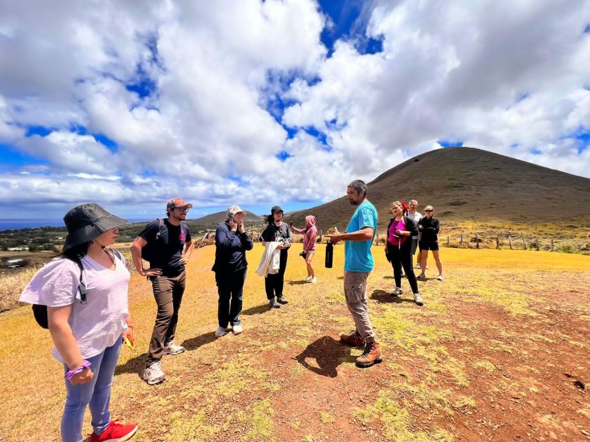 Birdman Cult and Caves - Rano Kau: volcanic crater views plus the island’s natural logic