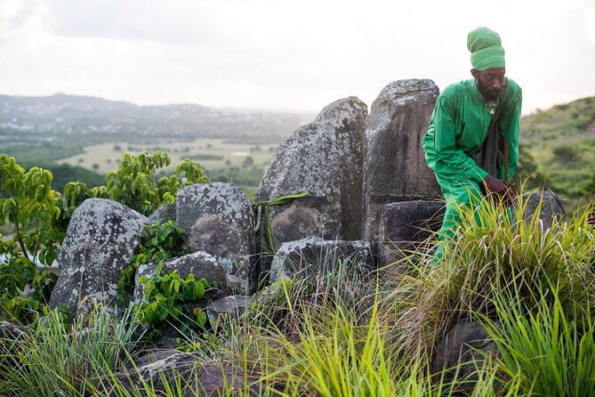 Caribbean Stonehenge - Hike on Green Castle Hill, Antigua. - Stop at Megaliths of Greencastle Hill: what you’re really doing