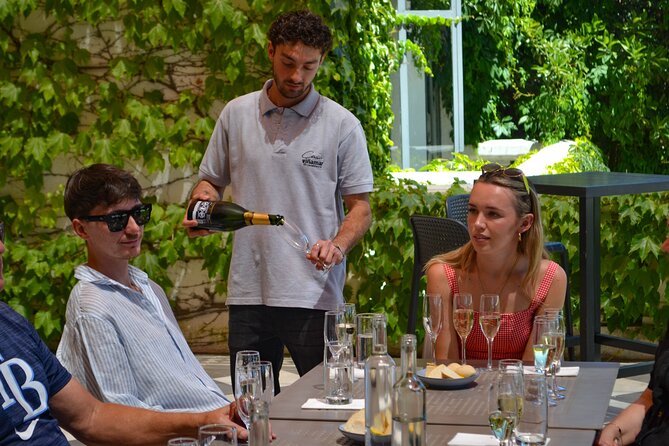 Casablanca world class wines, 4 vineyards & Tanino lunch stop - Stop 2: Casa Valle Viñamar, sparkling and still wines in a classic Casablanca setting