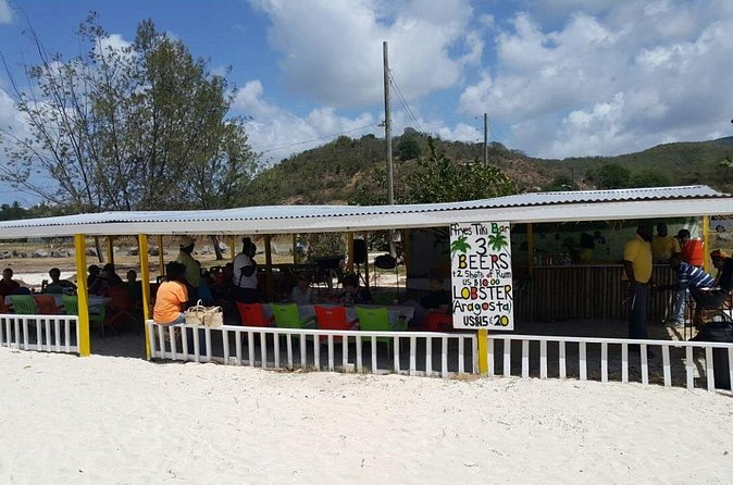 Classic Beach Break - Optional water sports and Cades Reef snorkeling, at your own expense