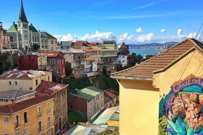 Coast and Color: Discover Viña and Valparaíso in a Day - From Santiago, you get a true coast day