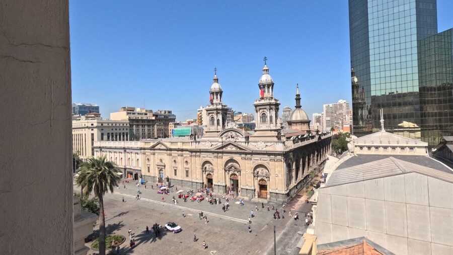 Dia Completo en Santiago: Museo+San Cristobal+City Tour - Price and Logistics: Where the Value Really Starts