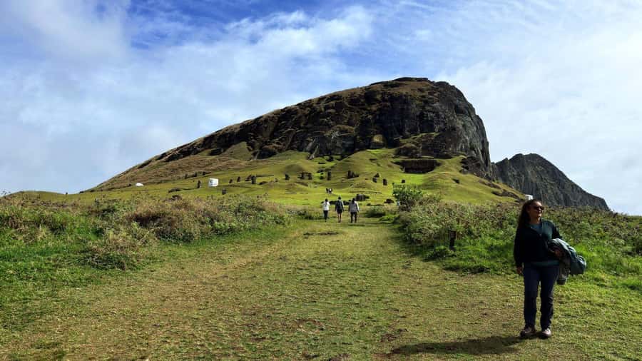 Easter Island: Full-Day Tour to Anakena - Anakena Beach: swimming time, caves, and two nearby shoreline breaks