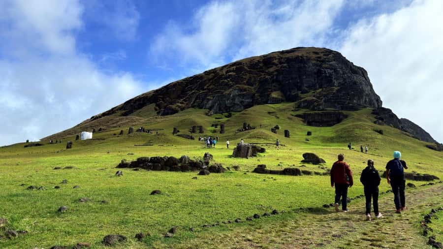 Easter Island: Full-Day Tour to Anakena - Guided pacing, and why the guide makes or breaks the day