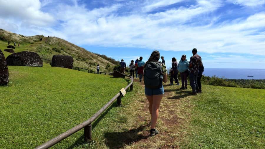 Easter Island: Half-Day Archaeology Tour - Ahu Vianpu and Ahu Huri a Urenga: ceremonial sites tied to place