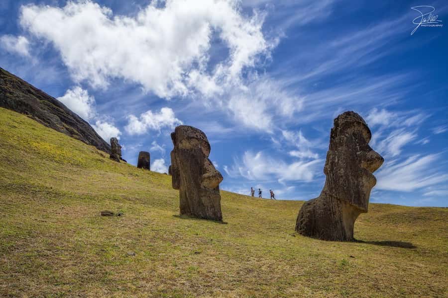 Easter Island: Private Full Day History Of The Moai - One Makihi: when a moai is lying down