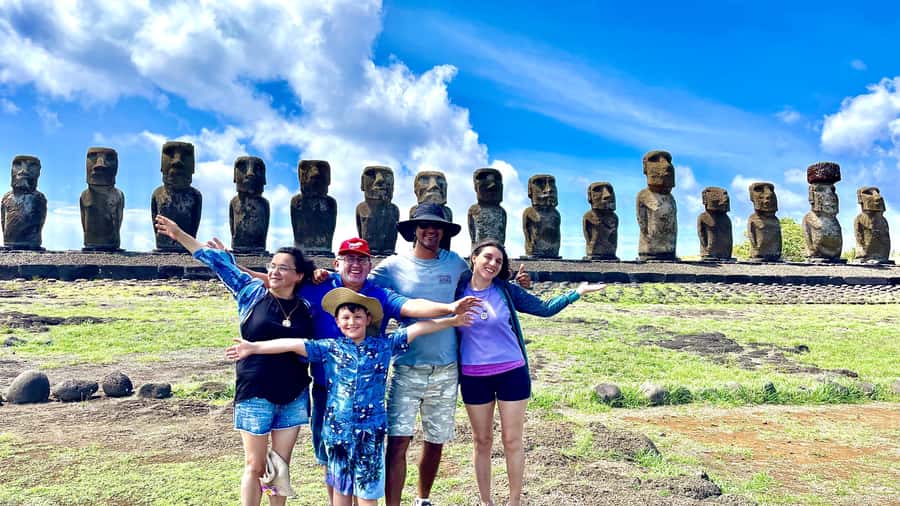 From Hanga Roa: Rapa Nui Culture Sightseeing Tour - Vaihu (traditional village) first: context before the statues