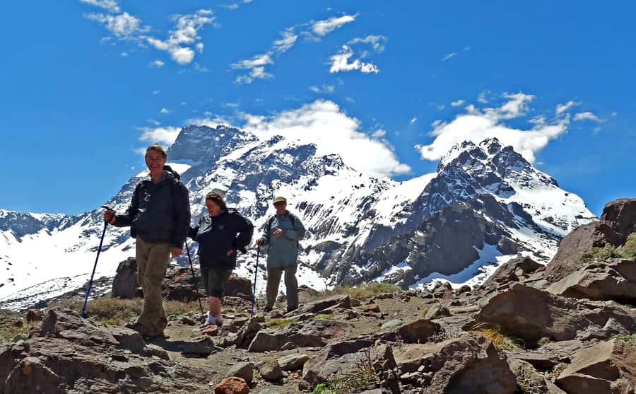 From Santiago: Cajón del Maipo and Volcán San José Hike 8K - The early pickup and 2-hour drive, where the day actually starts
