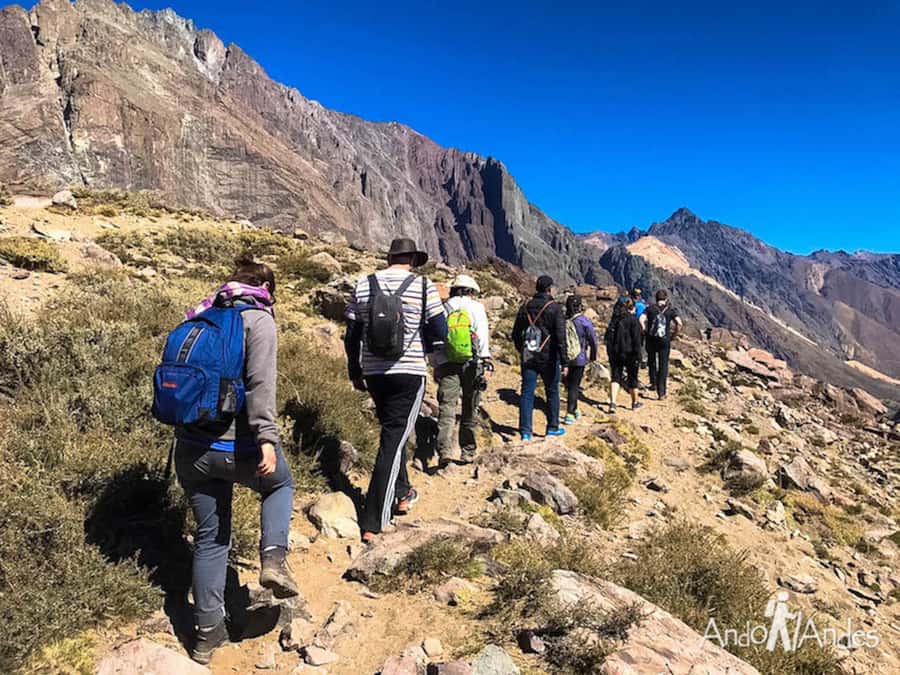 From Santiago: Cajón del Maipo and Volcán San José Hike 8K - Who should book this hike, and who should skip it