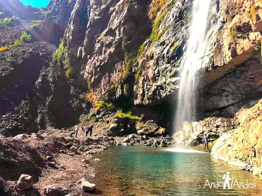 From Santiago: Cajón del Maipo and Volcán San José Hike 8K - What to pack so the Andes day stays fun