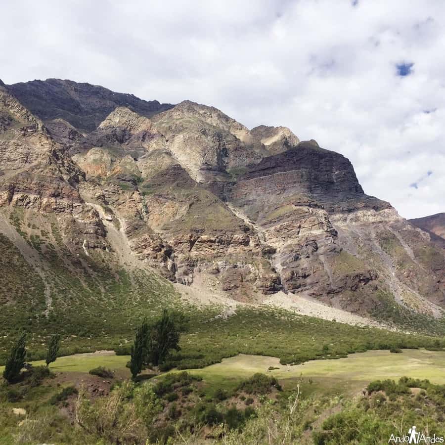 From Santiago: Maipo Canyon Volcano and Hot Spring Tour - Small group size: 12 people changes the vibe