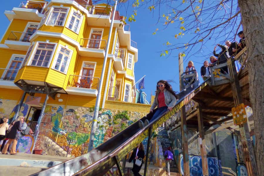 From Santiago: Vineyard, Valparaíso, and Viña del Mar Tour - What you’re really buying with a 10-hour Valparaiso and Viña del Mar day