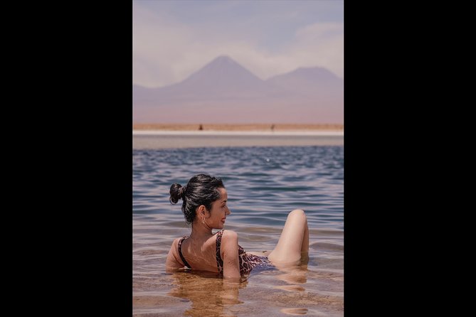 Full Atacama - SORBAC (group tours) - Day 2: Salar de Atacama lagoons, Cejar salt-bath floating lagoon, and Valle de la Luna trails
