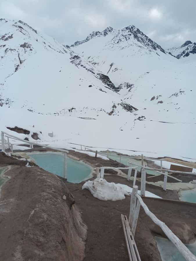Full-Day Embalse del Yeso & Hot Springs Tour from Santiago - Who should book, and who might rethink it