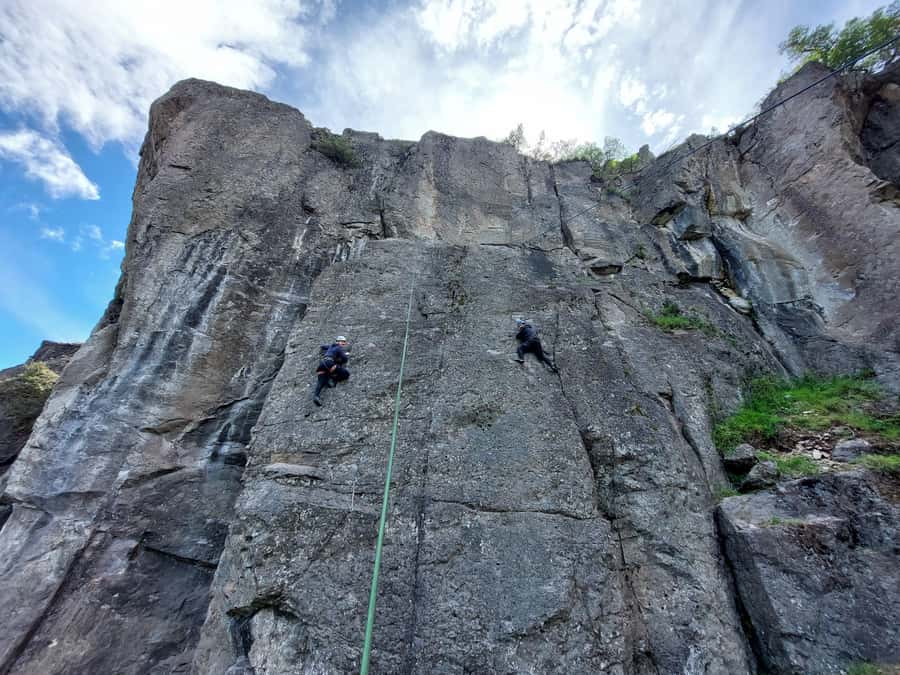 Full-Day Rock Climbing Adventure in the Andes near Santiago - Morning Hotel Pickup and the Drive to a Top Andes Climbing Spot