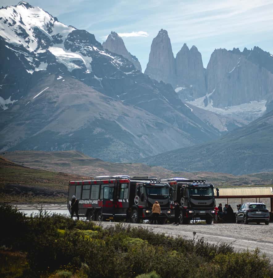 Full-Day Torres del Paine National Park from El Calafate - Lunch, Snacks, and Border Reality Checks