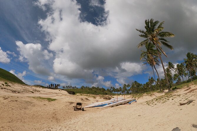 Full day tour - DREAM - Ahu Vaihu: fishermen’s bay and village traditions