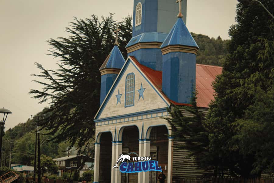 Inner Coast of Chiloé: Road and Sea. - Quick highlights that shape the day