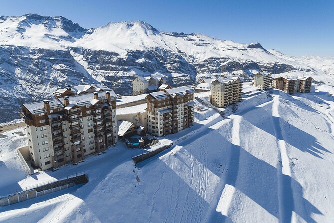 Nevado Valley Tour with Lunch in Hotel - Lunch and welcome toast: included, so choose your pace