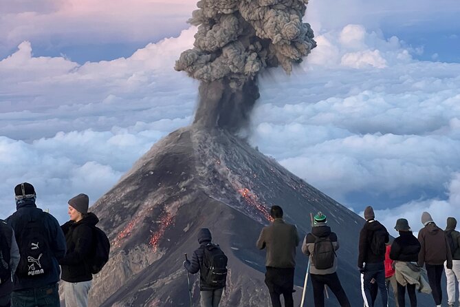 Overnight Adventure Hike Acatenango Volcano - Group size, meeting point, and guide quality: how to avoid a rough start