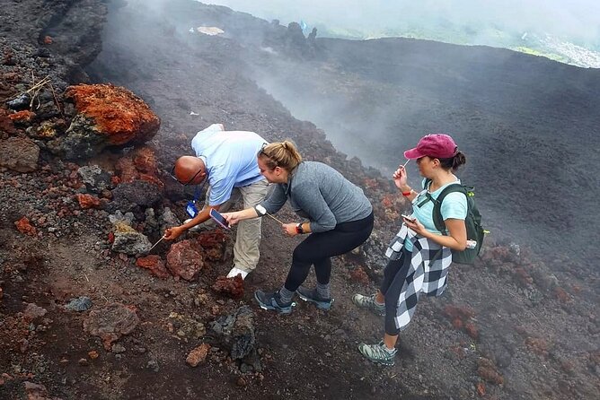 ¡Pacaya Volcano Tour from Antigua! - What to Bring (So You Don’t Turn the Day Into Regret)
