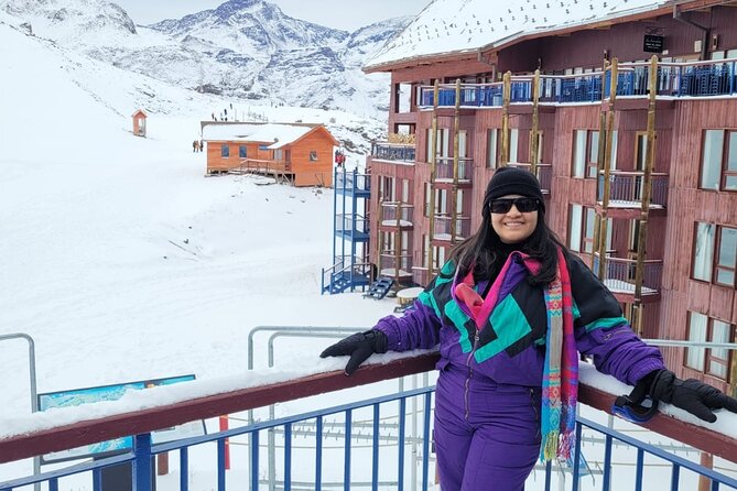 Panoramic Andes Valle Nevado and Farellones - Farellones: village charm plus real snow park time