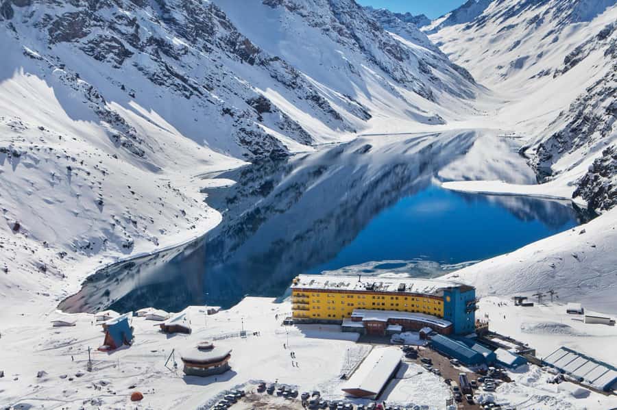 Portillo & Laguna del Inca with Lunch at the Hotel Portillo - Who this tour suits best