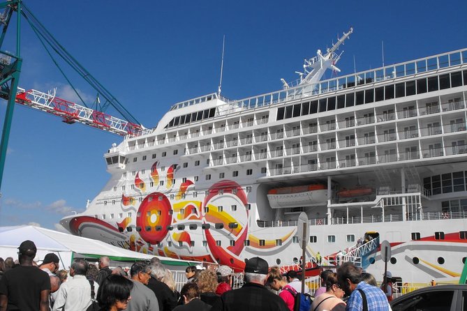 Private Cruise Transfer : Santiago → Valparaiso or San Antonio - Timing on the road, and what to plan around
