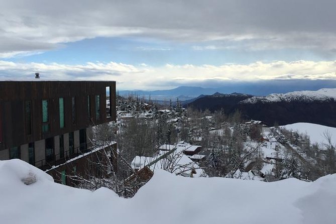 Private Tour: Valle Nevado and Farellones from Santiago - What to do with your free time at each resort