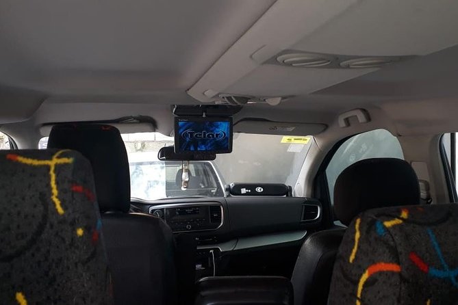 Private Transfer from Santiago Hotel to SCL Airport - Pickup sweet spots: where you’ll be collected