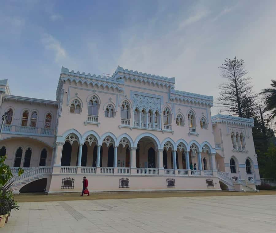 Private: Viña del Mar and Valparaiso Day Tour - Funiculars and Trolley buses: the best way up the hills