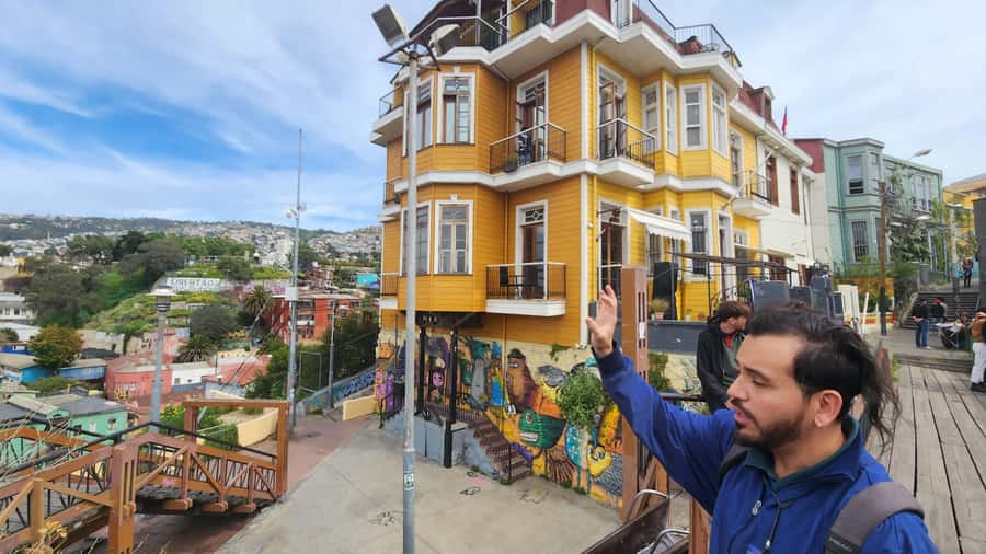 Private: Viña del Mar and Valparaiso Day Tour - Price and value: is $129 a good deal for 7 hours?