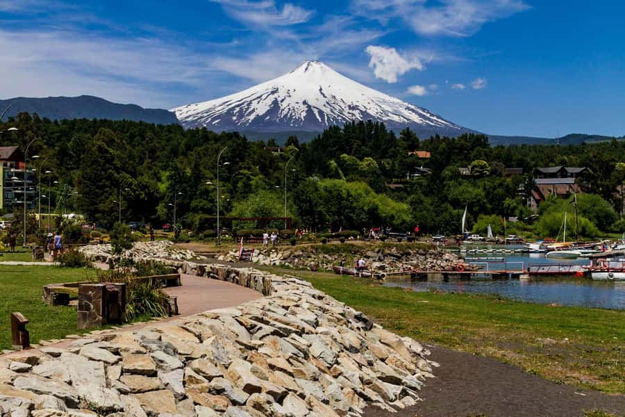 Pucón and Villarrica: Guided Tour with Hotel Pickup - Hotel Pickup, Small Group Size, and What $72 Covers