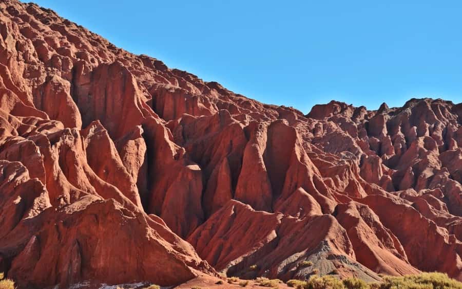 Rainbow Valley Tour + Petroglyphs (Yerbas Buenas) - Rainbow Valley, where tectonics paints the hills