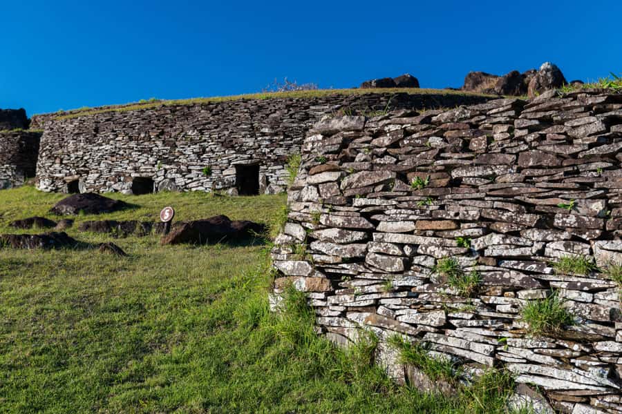 Rapa Nui Highlights Program: 3 incredible tours to discover! - Why the Rapa Nui Highlights program fits an efficient 2-day visit