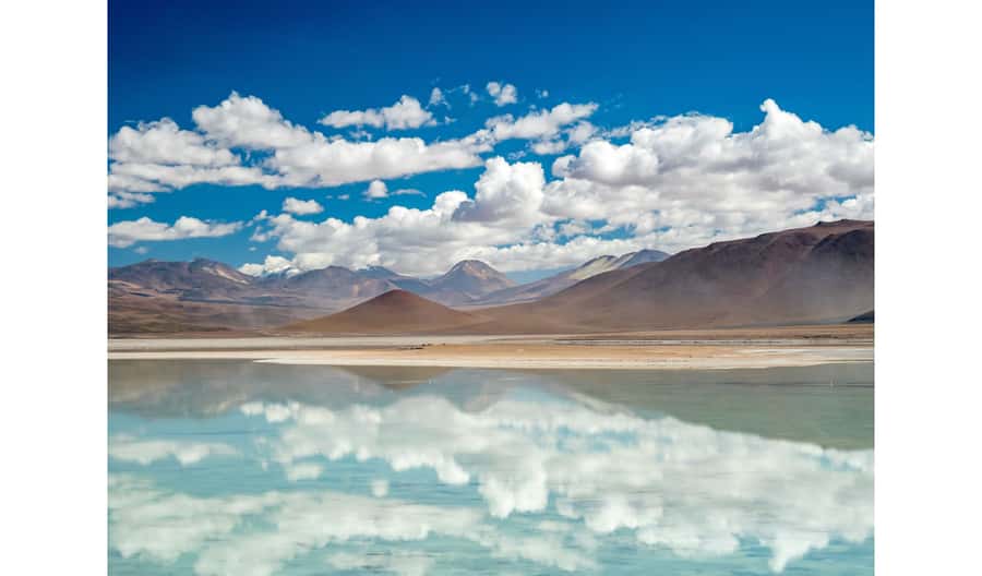 Salar de Atacama and altiplanic lagoons - How this 7-hour Salar and lagoons route really flows