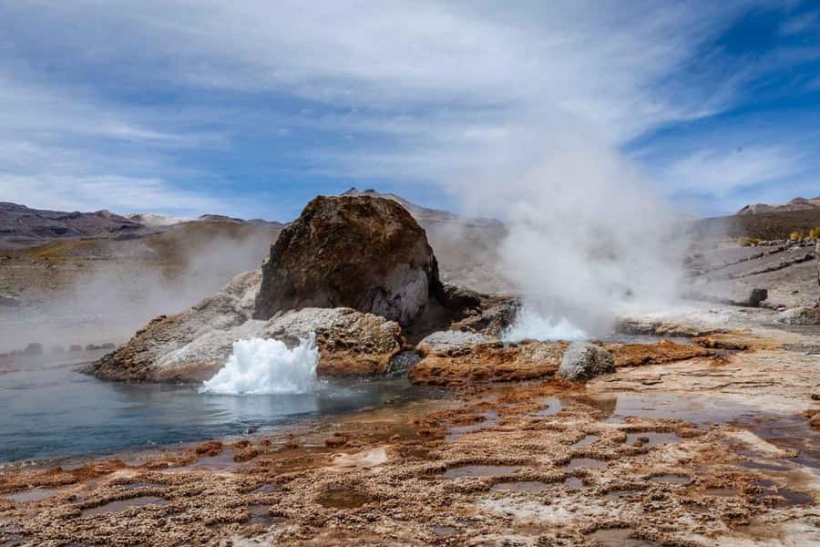 San Pedro de Atacama: El Tatio Geyser Field and Wetlands - El Tatio Geyser Field: 80+ Active Vents Under a Pink Sky