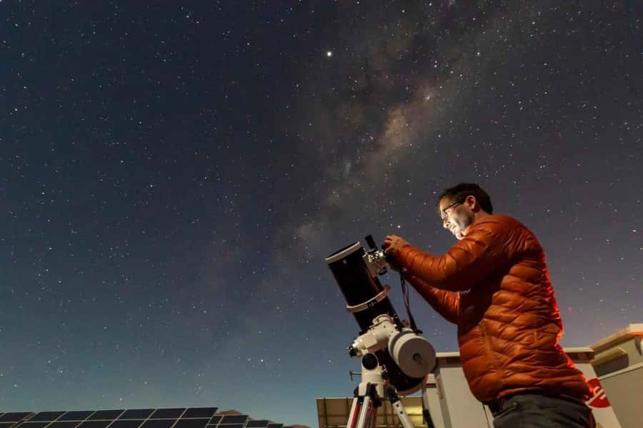 San Pedro de Atacama: Etno-Stargazing Tour with Transfer - Pickup timing and the short ride out to darker skies