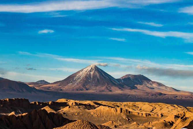 San Pedro de Atacama: Half day Valle de la Luna, Afternoon Tour - Couples, romantics, and geology fans: who this half-day tour fits best