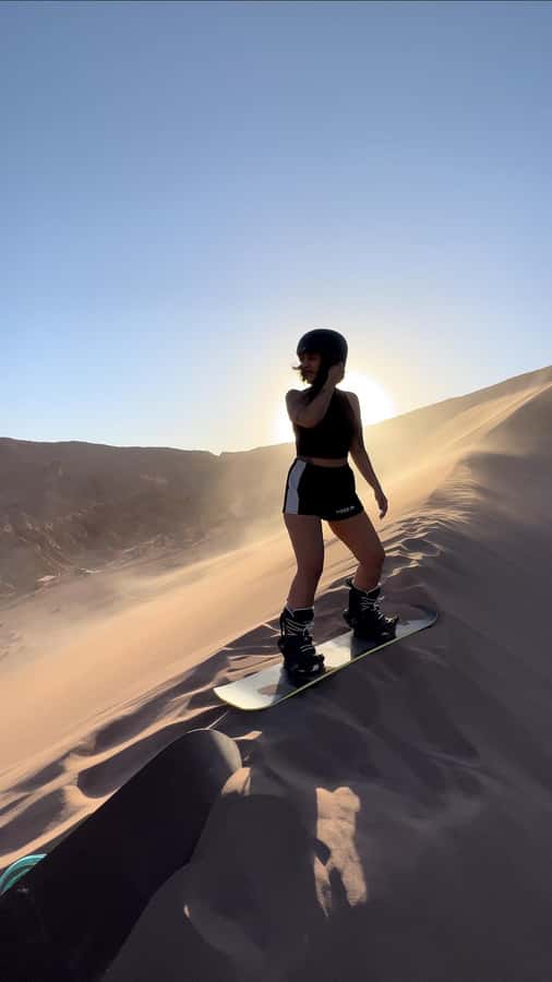 Sandboarding Tour in San Pedro de Atacama, Chile - 30 minutes of class: learn stance, slowing, and braking