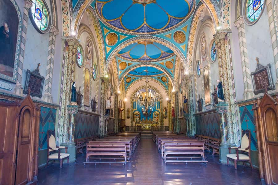 Santa Rita: Tour + Premium Wine Tasting + Private Transport - Price and value: what you are paying for at $184 per person