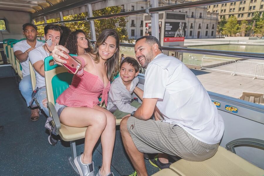 Santiago: 1-Day Hop-On Hop-Off Bus and Cable Car Ticket - Costanera Center and Las Condes: modern Santiago, plus big photo energy