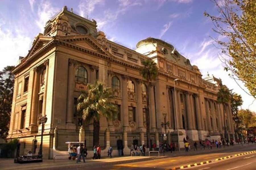 Santiago: Best Street Food Tour With A Local Guide - Plaza de Armas: the center square, plus a 30-minute food rhythm