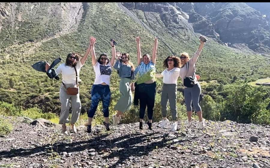 Santiago: Cajón del Maipo & El Yeso Reservoir Tour - San Jose de Maipo Square and The Shells viewpoint: the warm-up that matters