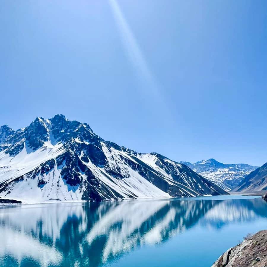 Santiago: Cajon del Maipo & Embalse El Yeso Trip with Picnic - What to wear for rocky roads and chilly starts